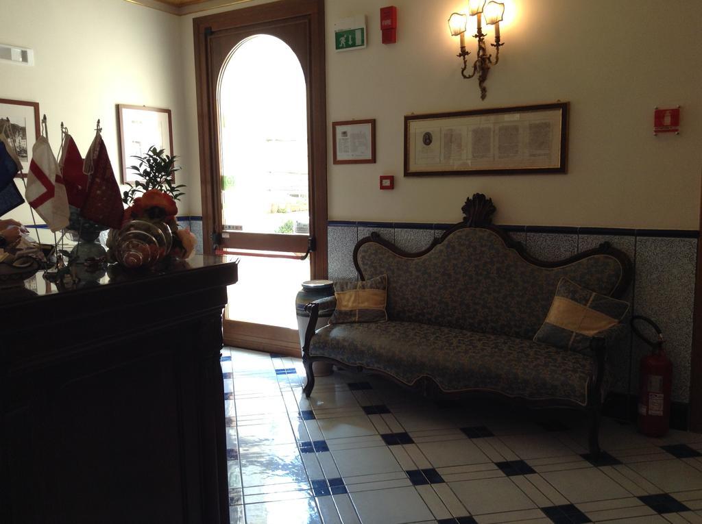 Hotel Floridiana Amalfi Exterior photo